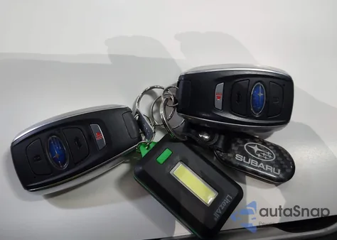 2025 Subaru Outback Touring Xt из США, поврежденный, VIN 4S4BTGPD7S3101258